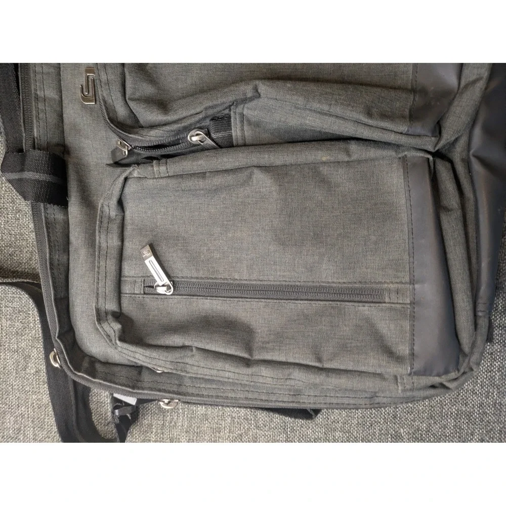 Solo New York Laptop Hybrid Backpack /Convertible Briefcase Gray Messenger Bag